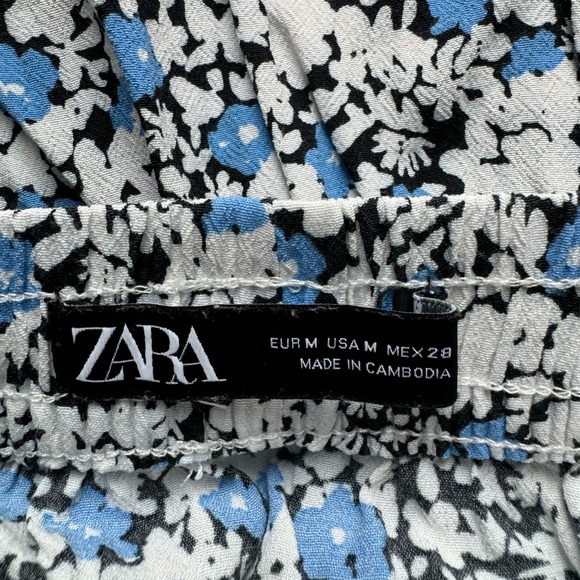 Zara Blue Floral Ruffle Front Skort - Picture 4 of 4
